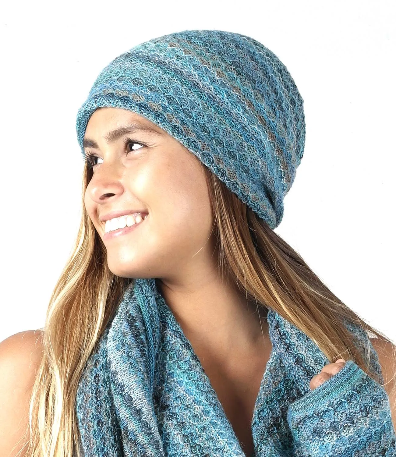 Alpaca Beanie Hat - Printed - Azul