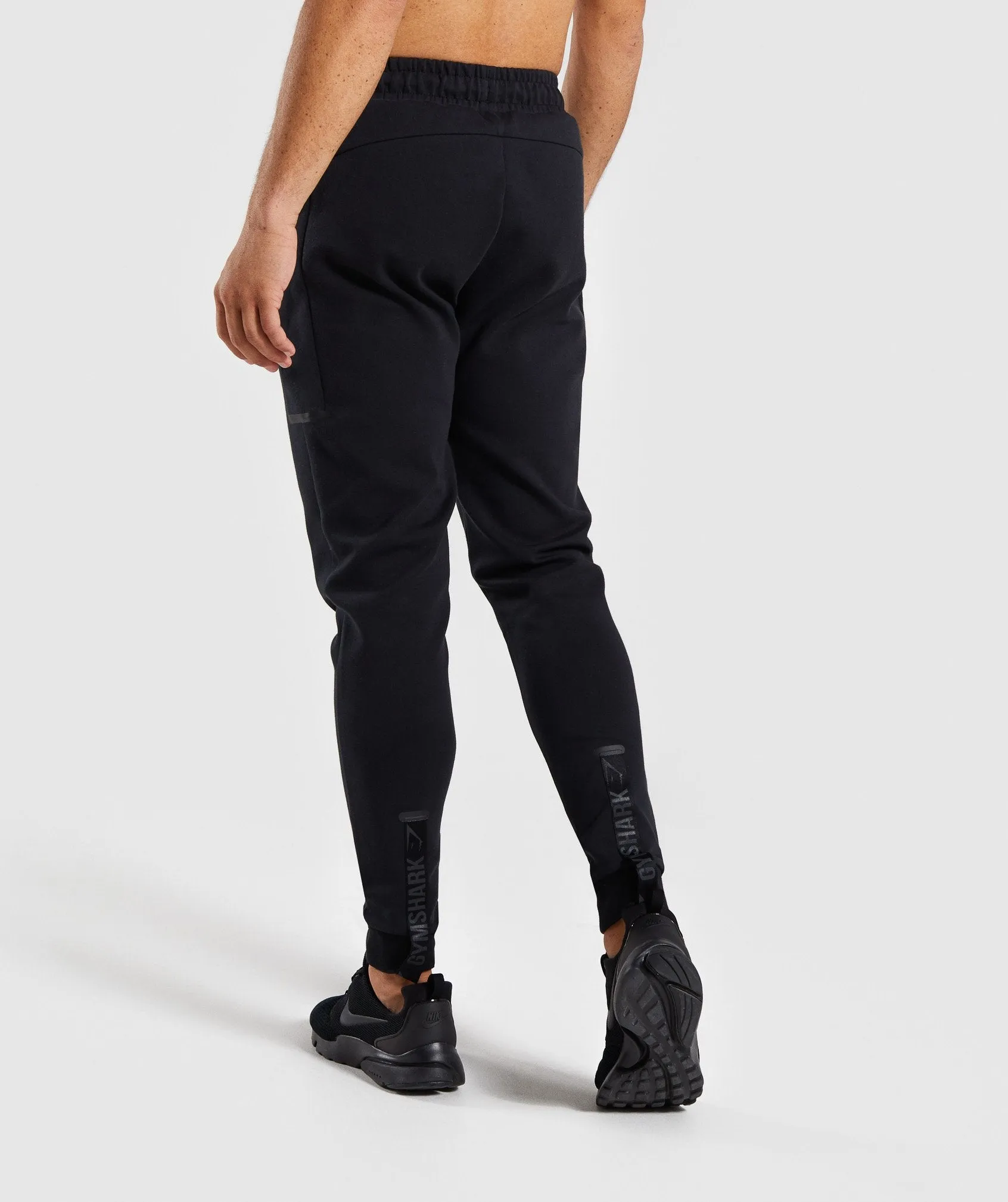 Gymshark Ultra Joggers - Black