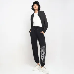 Relaxed Fit Printed Mid Rise Joggers