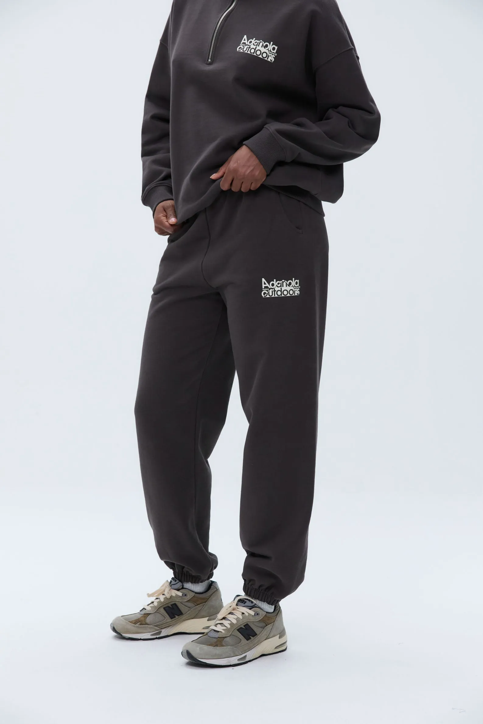 Trail Sweatpants - Coffee Bean/Marshmallow White