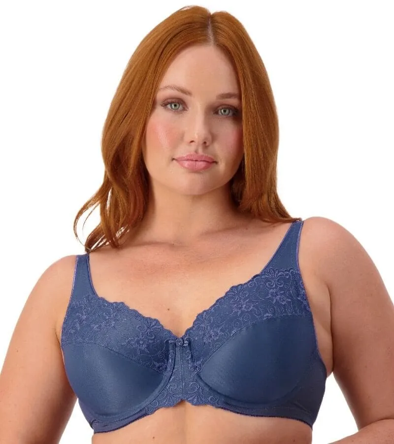 Triumph Embroidered Minimizer Bra - Indigo Blue